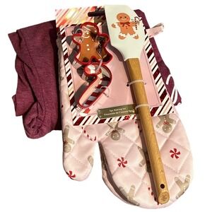 5pc Baking Set Gingerbread Man Peppermint Oven Mitt Spatula & Cookie Cutters